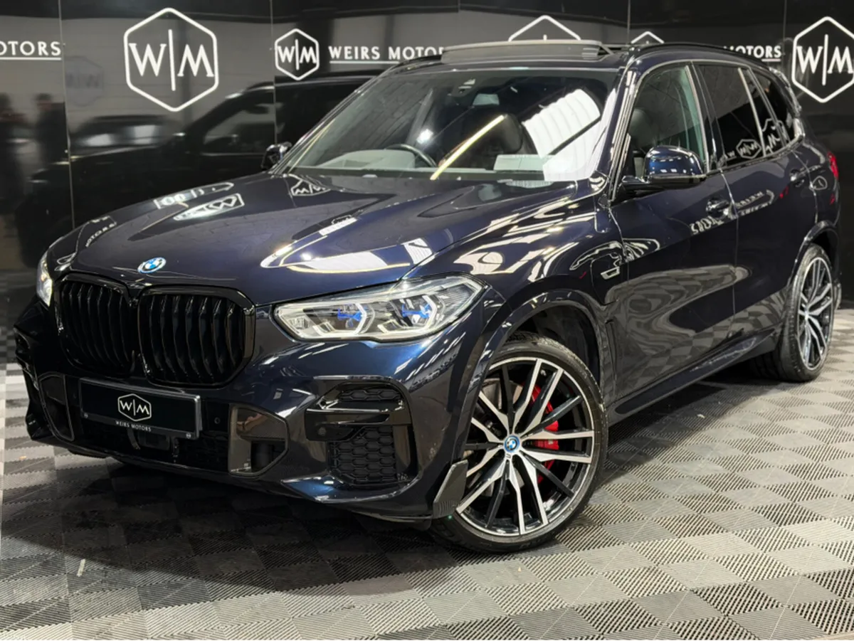 BMW X5 MSPORT XDRIVE45E CARBON EDTION X5M SEATS ON - Image 2
