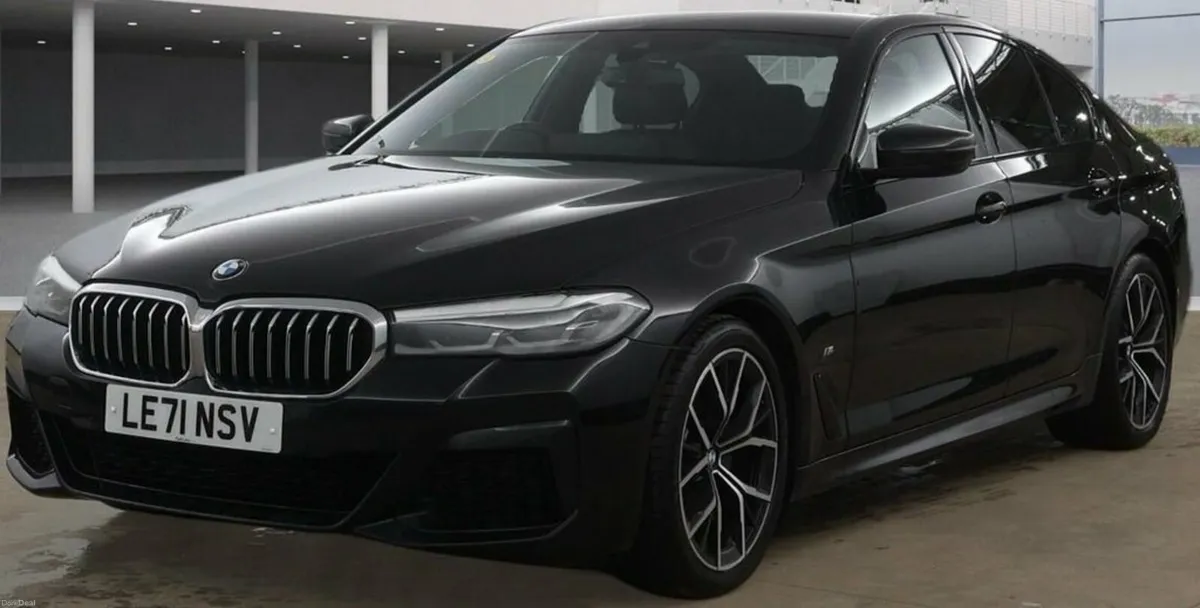 2.0 520d MHT M Sport Saloon 4dr Diesel Hybrid Step - Image 2