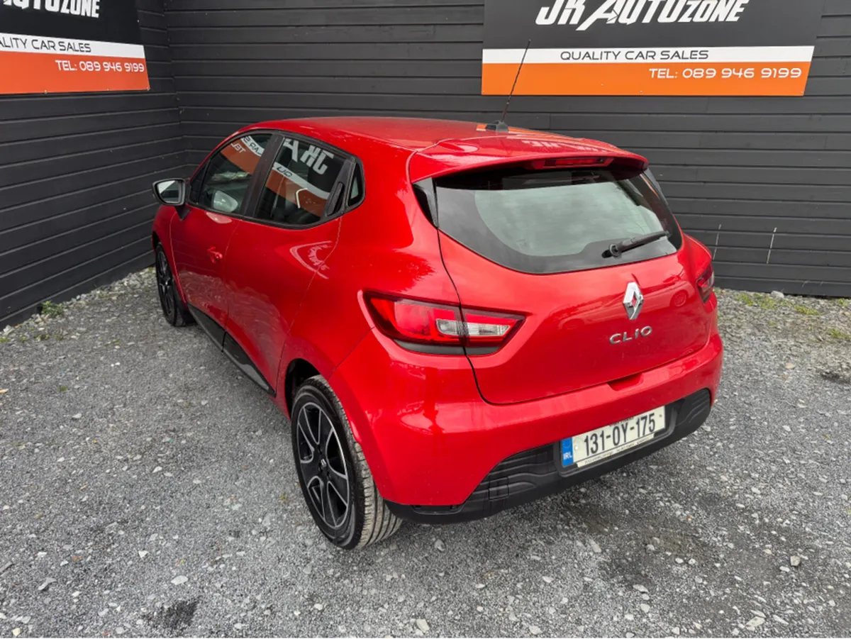 Renault Clio IV DYNAMIQUE 1.2 5DR - Image 4