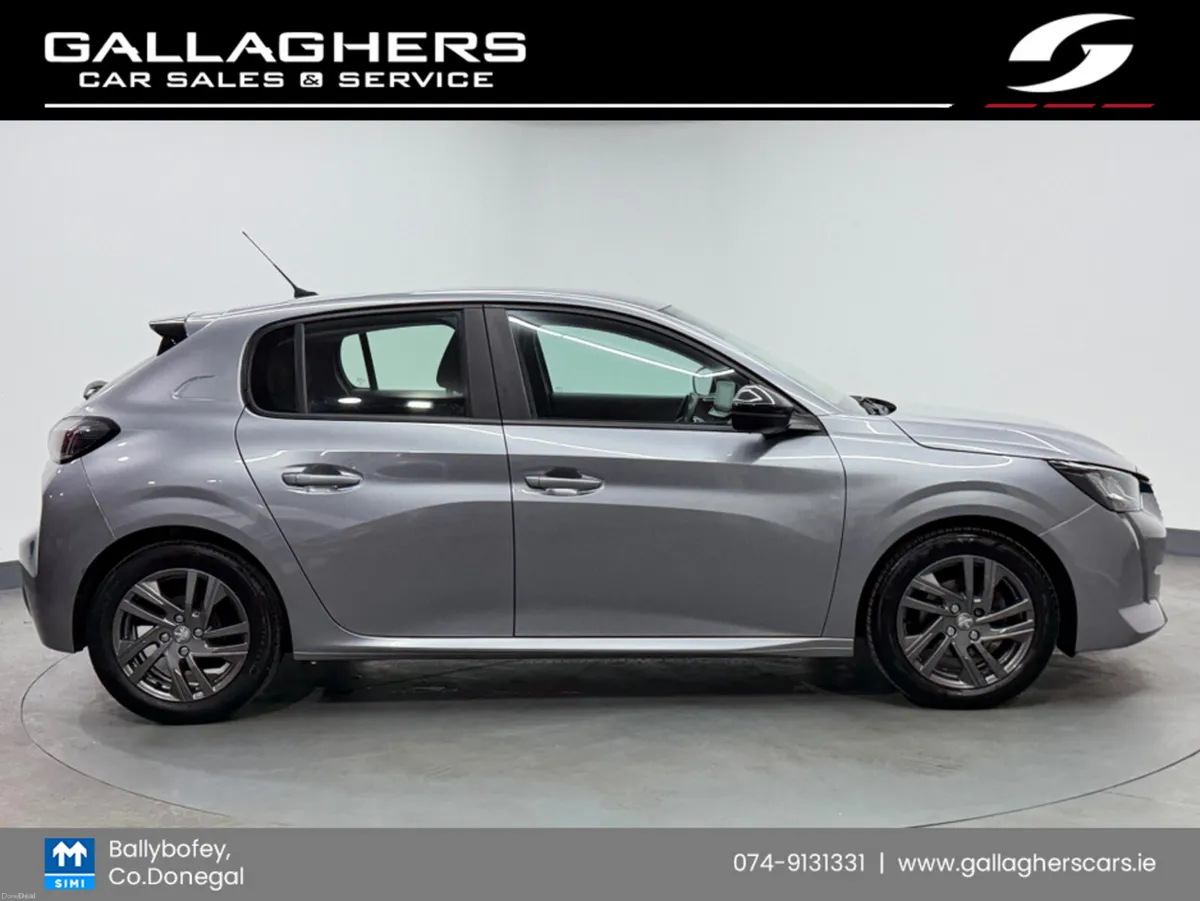Peugeot 208 (221) ACTIVE 1.2 PETROL MANUAL - Image 3