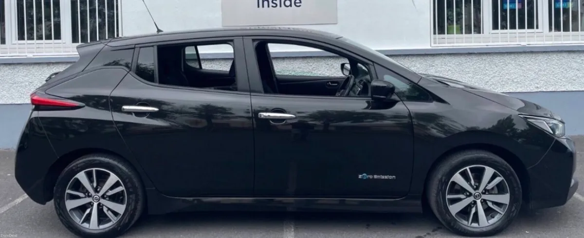 40KW COLD PK - AUTO - HEATED COOLING SEATS -120TAX - Image 2