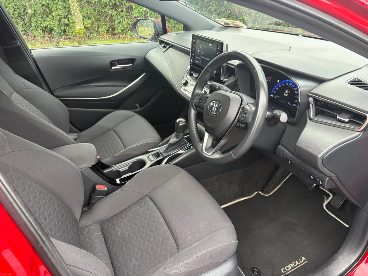 Toyota Corolla 2022 Hybrid - Image 4