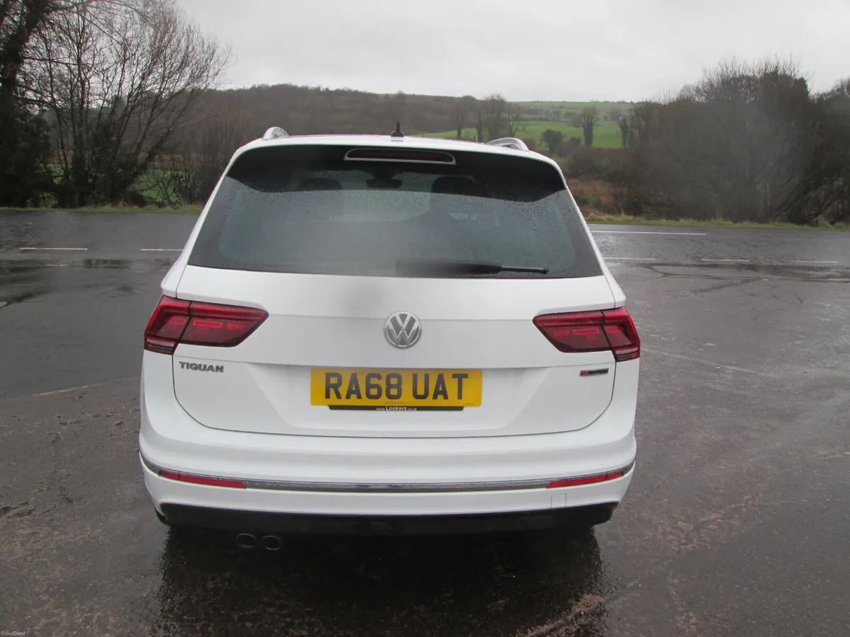 2019  VOLKSWAGEN  TIGUAN  2.0  TDI  R-LINE  4X4 - Image 6