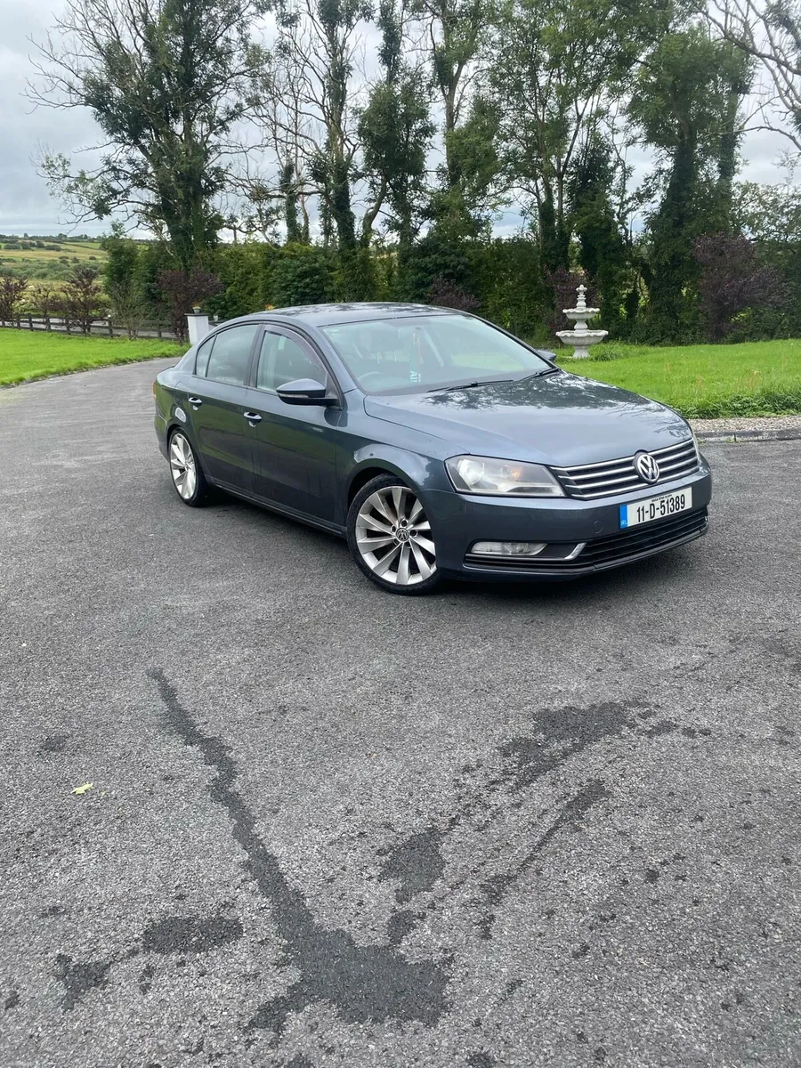 1.6 TDI Volkswagen Passat - Image 1