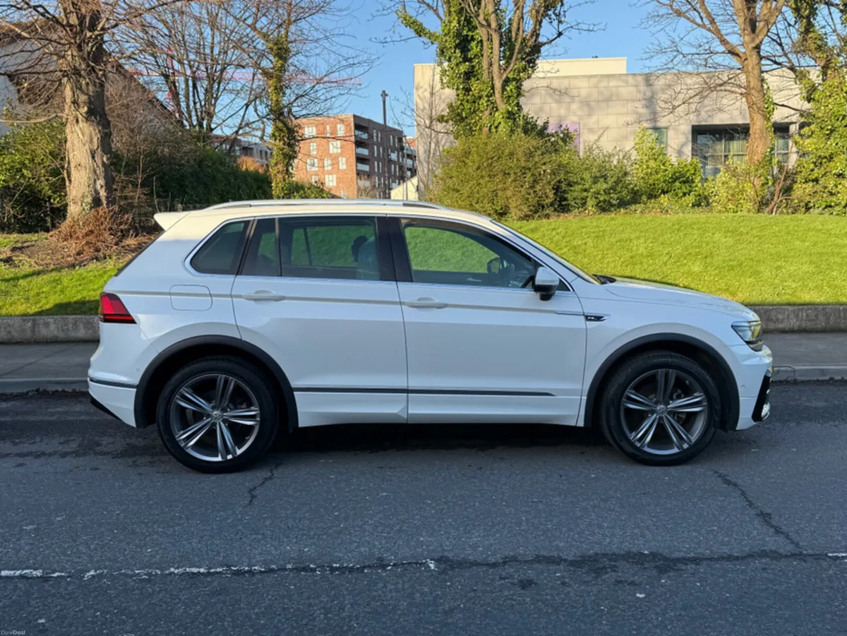 Volkswagen Tiguan 2.0 TDI R- line 4 motion DSG - Image 3