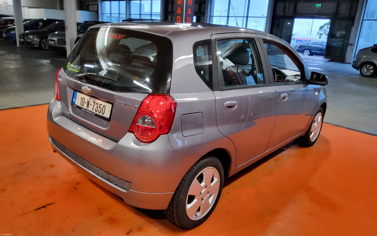 Chevrolet Aveo 2010 - Image 4
