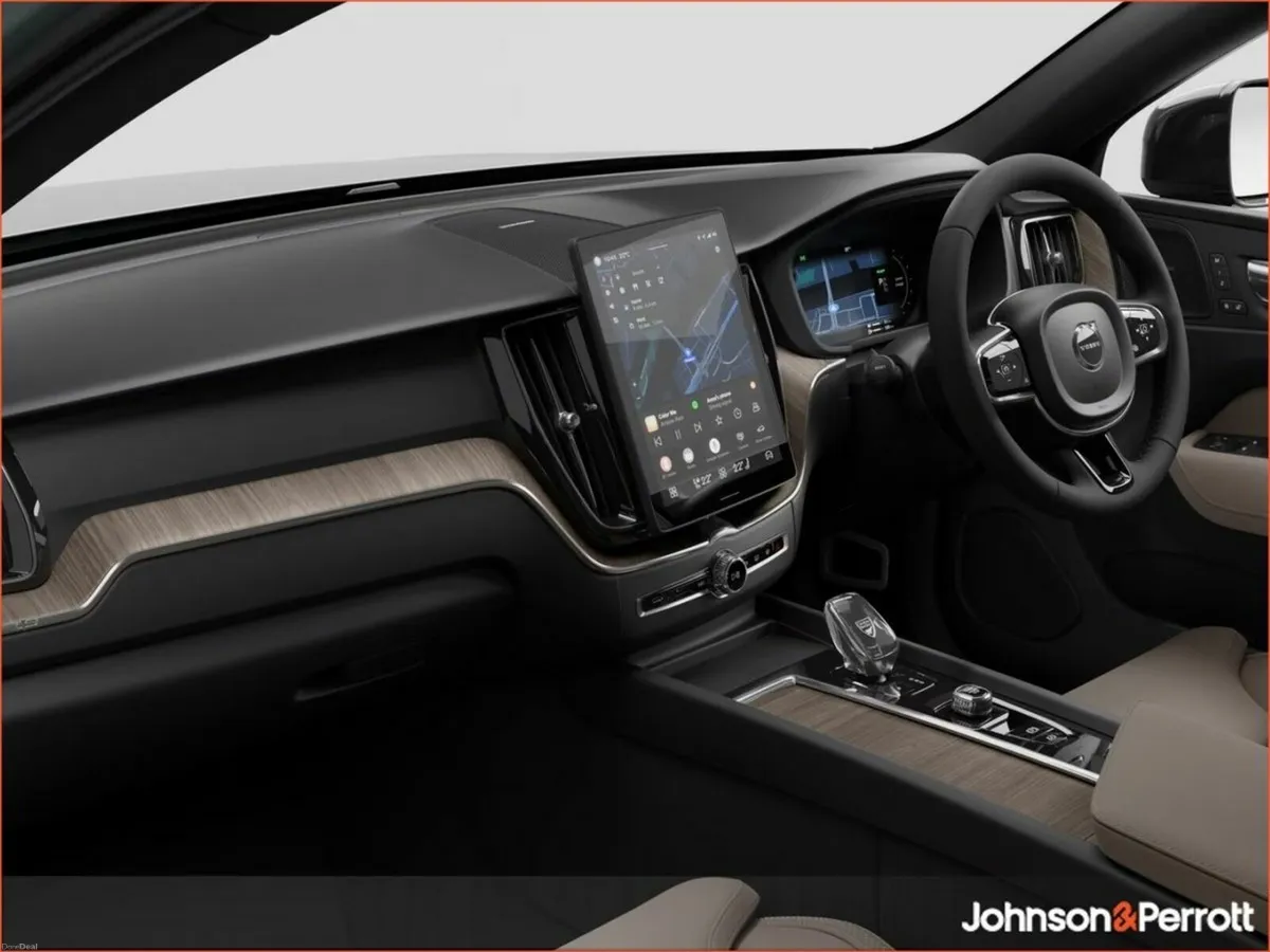 Volvo XC60 T6 350bhp AWD Plus Dark + Forest Lake M - Image 2