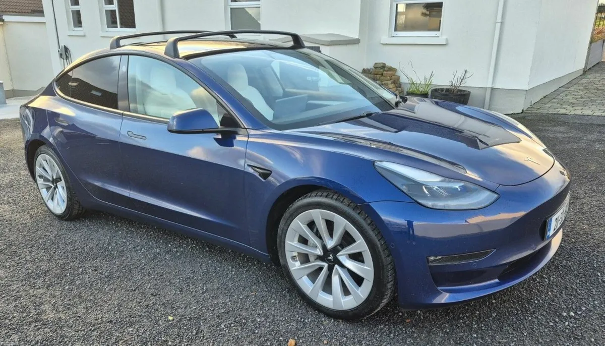 AWD LONG RANGE Tesla Model 3 2021 - Image 1