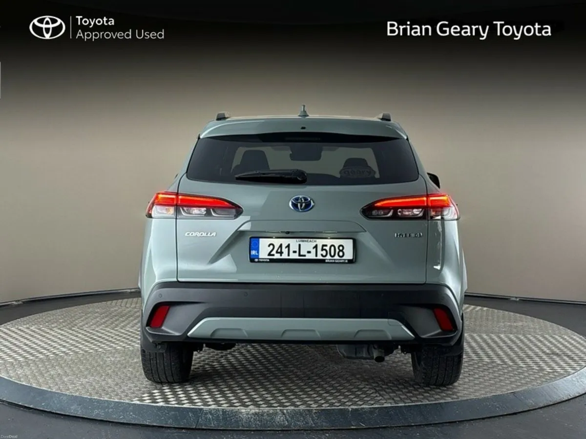 Toyota Corolla Cross HYBRID SPORT - Image 4