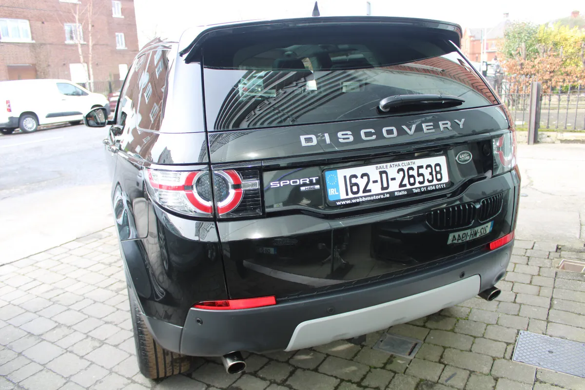 Land Rover Discovery Sport AUTO 7 SEAT 4WD 2016 - Image 4