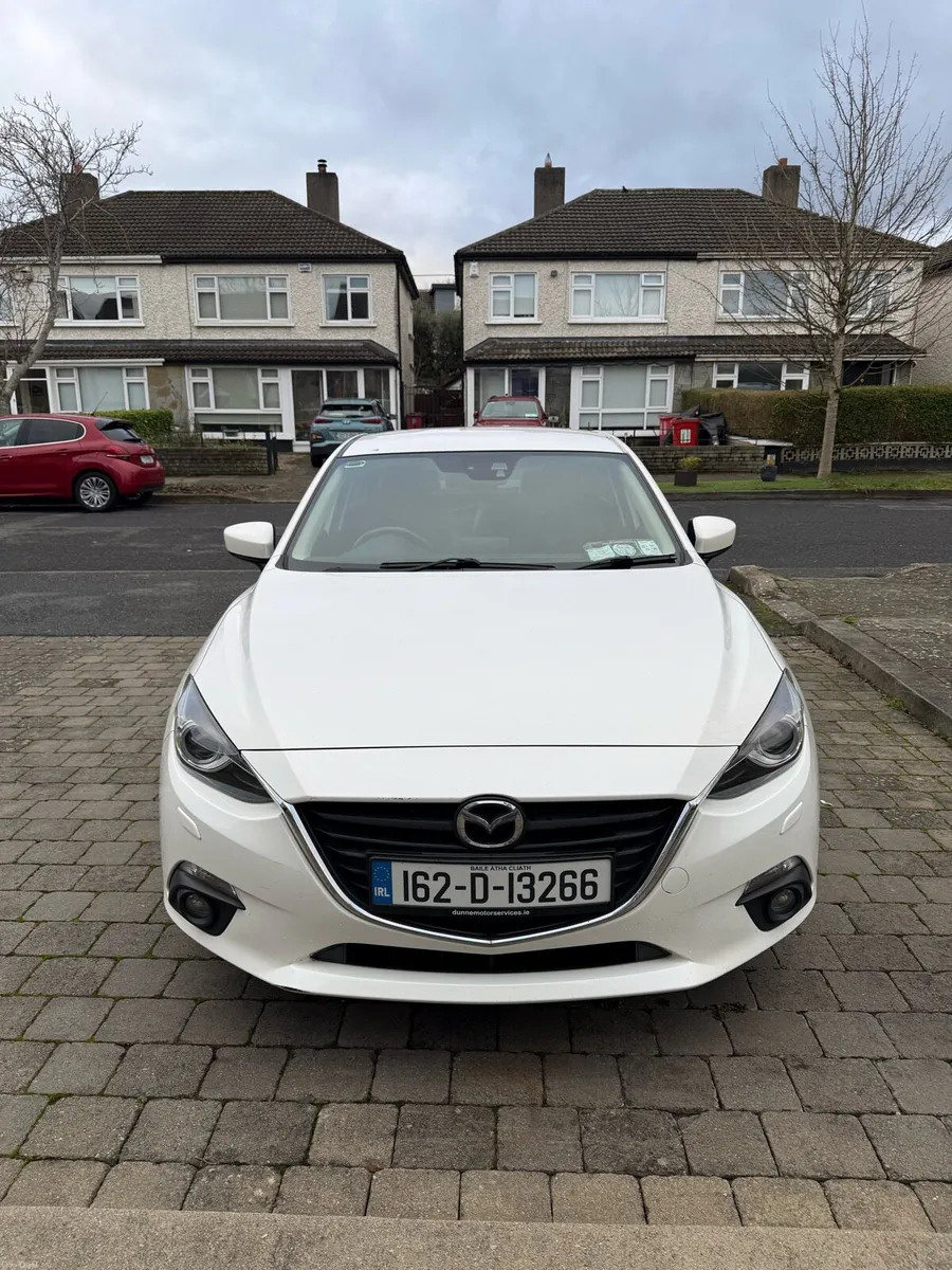 Mazda 3 - Image 1