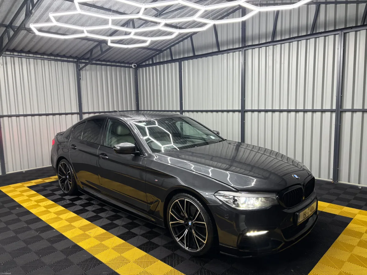 BMW 5-Series 2019 M-Sport - Image 1