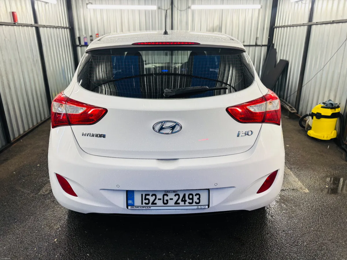 Hyundai i30 2015 Automatic - Image 4