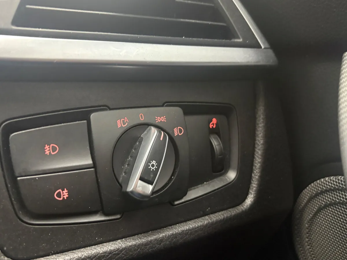 2017 BMW 320D Msport Shadow Edition - Image 4