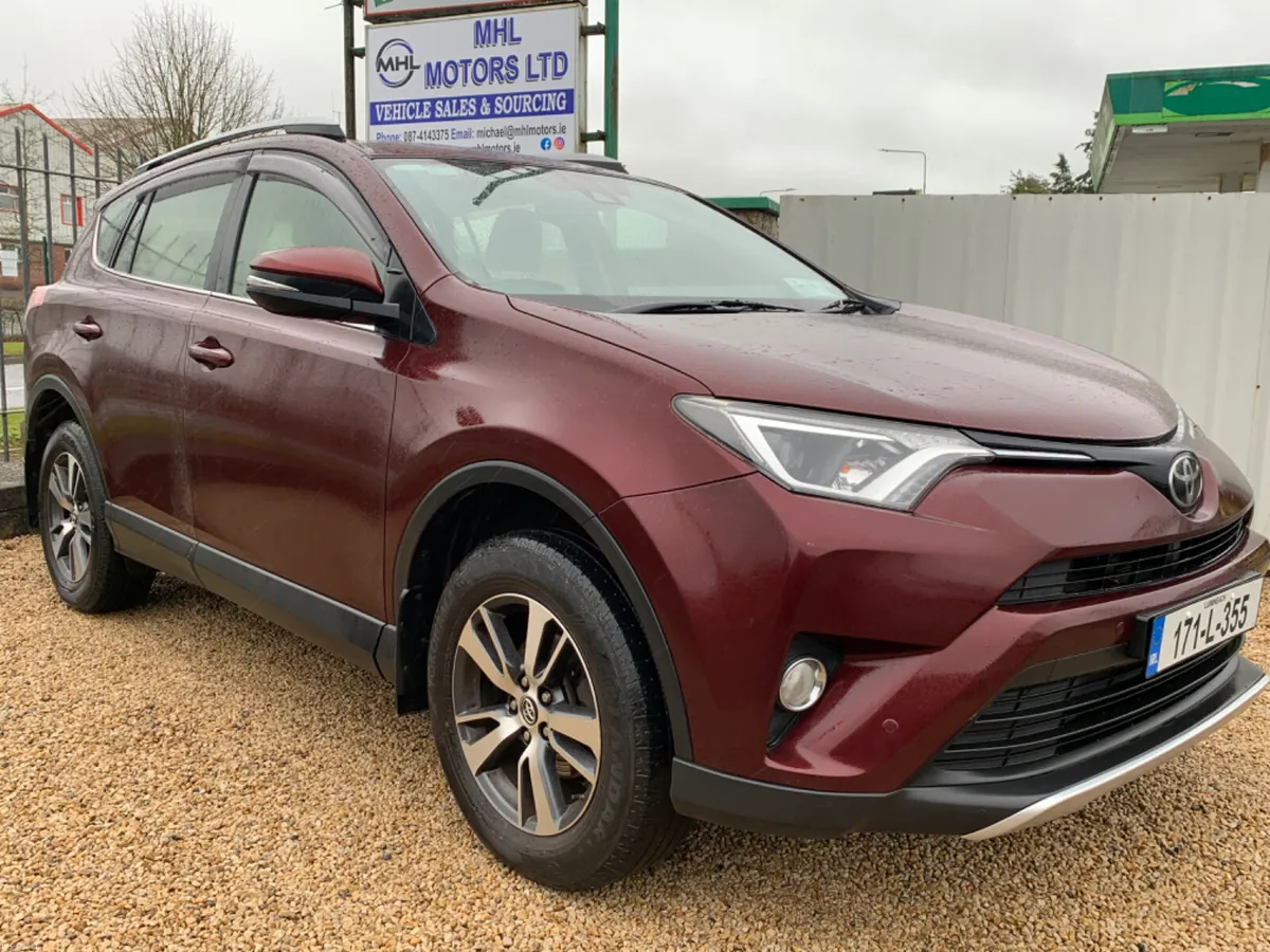 Toyota RAV4 2017 Luna sport Low  134kms - Image 3