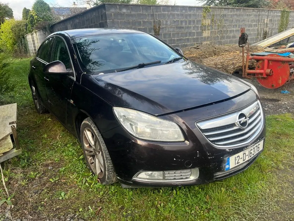 2012 Opel Insignia - Image 1