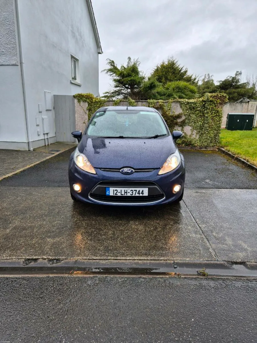 Ford Fiesta Zetec *New NCT 04/2027* 3-door - Image 2