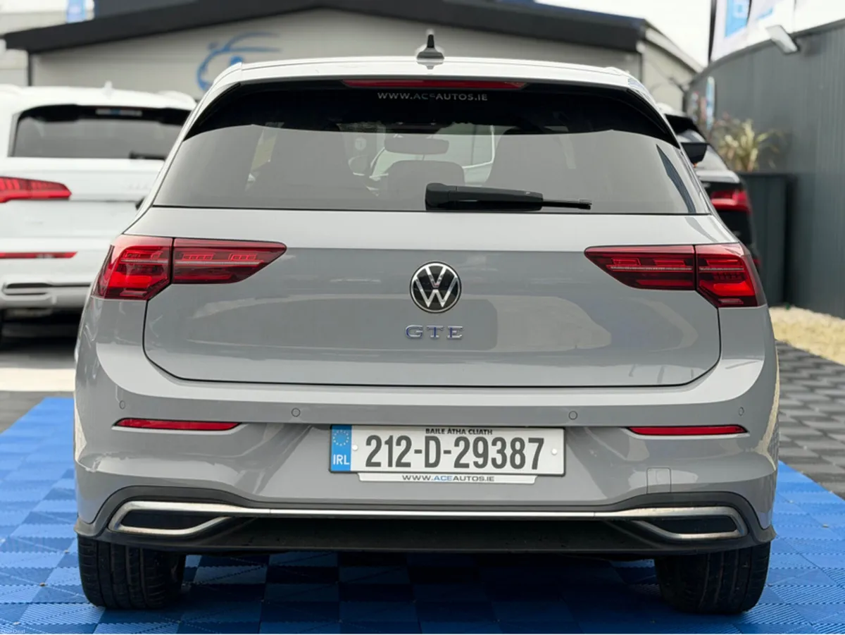 Volkswagen Golf GTE 1.4 PETROL HYBRID - AUTO - 12M - Image 2