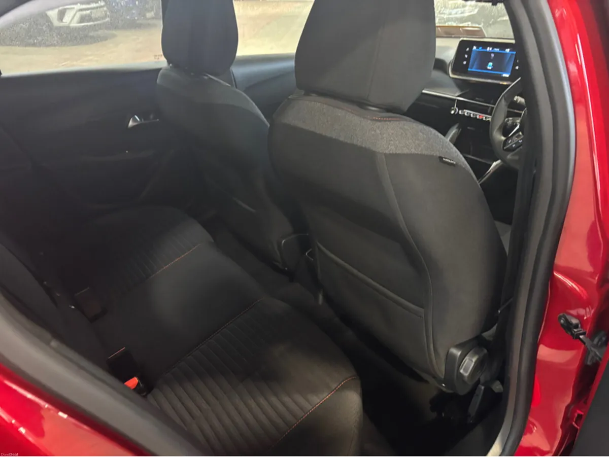 Peugeot 208 ACTIVE 1.2 75 6.4 4DR - Image 2