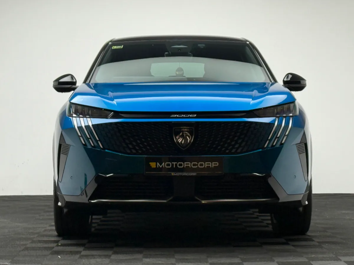 Peugeot 3008 GT EV - Image 2