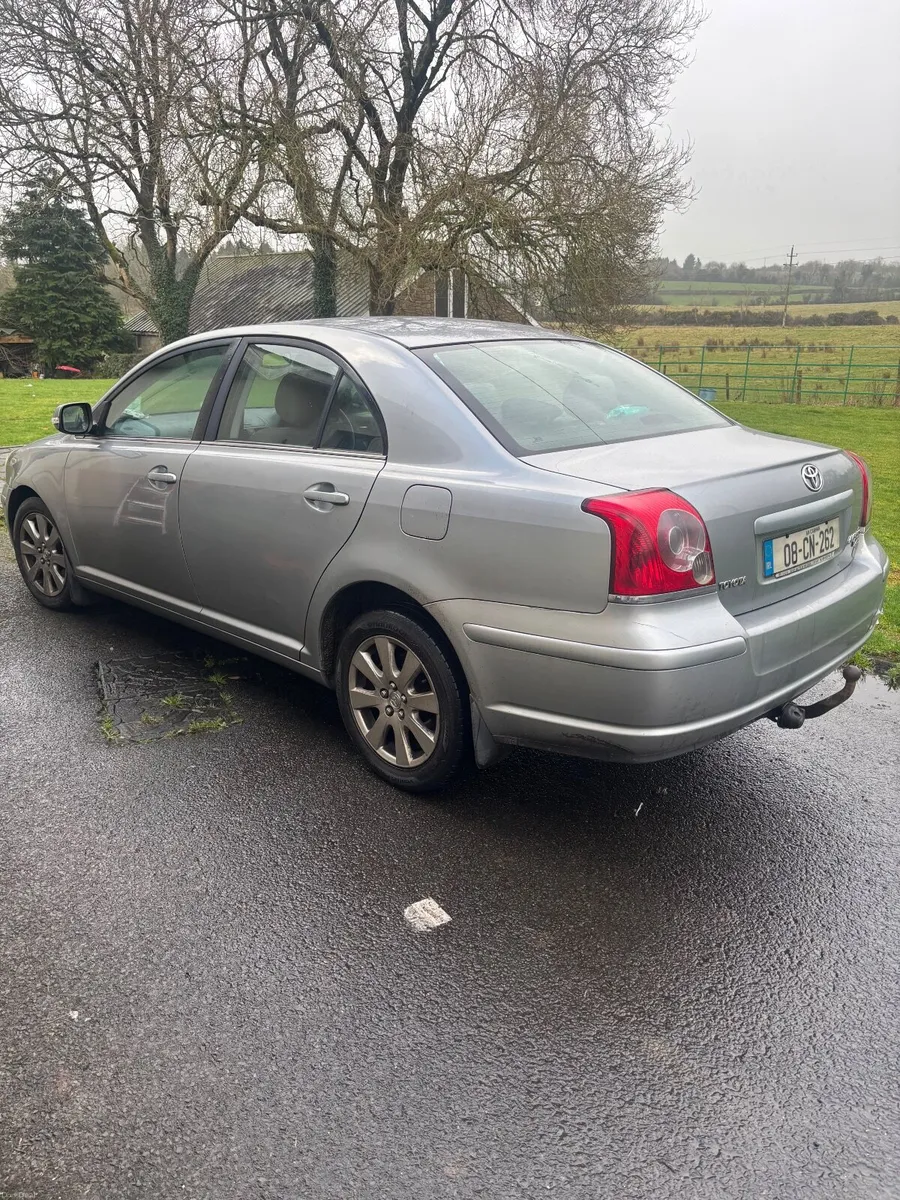 Toyota Avensis 2008 - Image 2