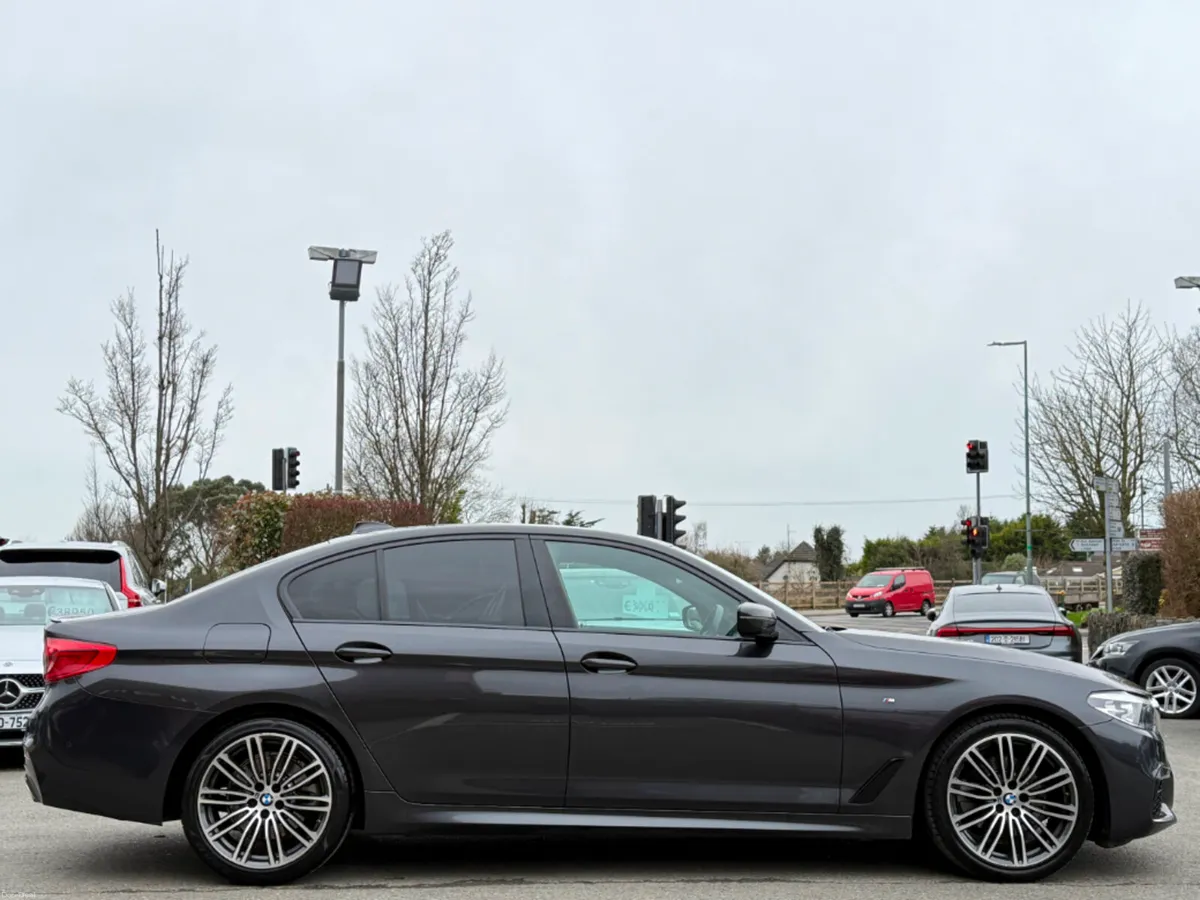BMW 5-Series 520D M-SPORT MHEV AUTO *IRISH CAR* - Image 4