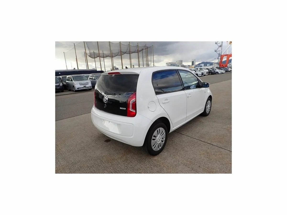 Volkswagen up! Move Up 1.0 5DR Automatic - Image 4