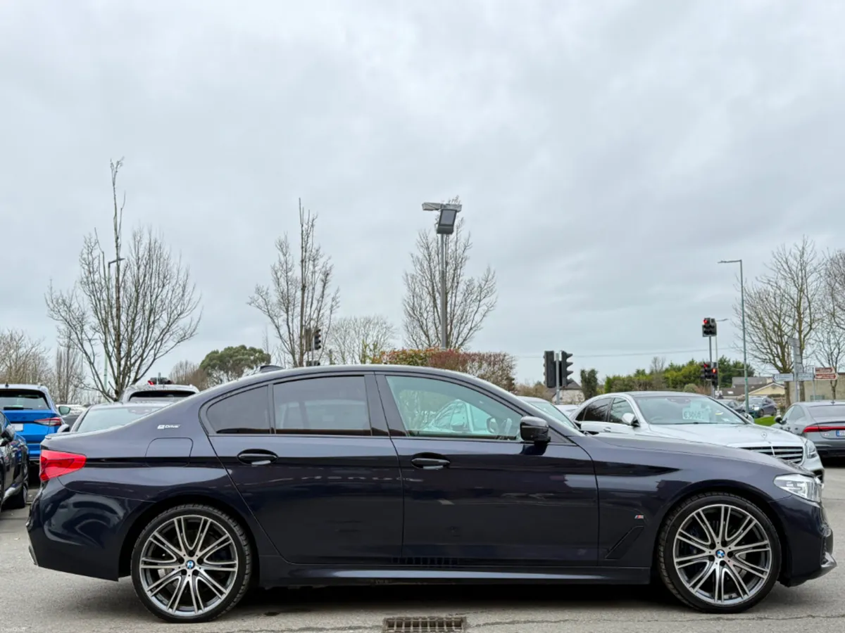 BMW 5-Series 530 E G30 M SPORT AUTO *HIGH SPEC* - Image 4