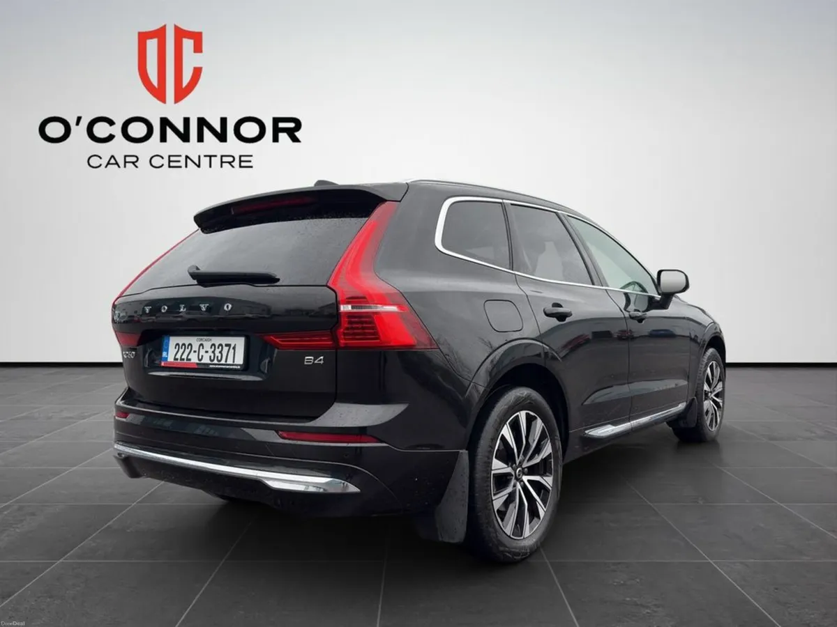 Volvo XC60 2.0D PLUS BRIGHT"Sleek, stylish and ser - Image 4