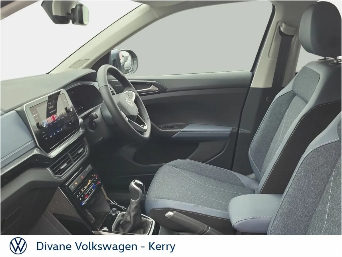 Volkswagen T-Cross STYLE 1.0 PETROL 116BHP - Image 4