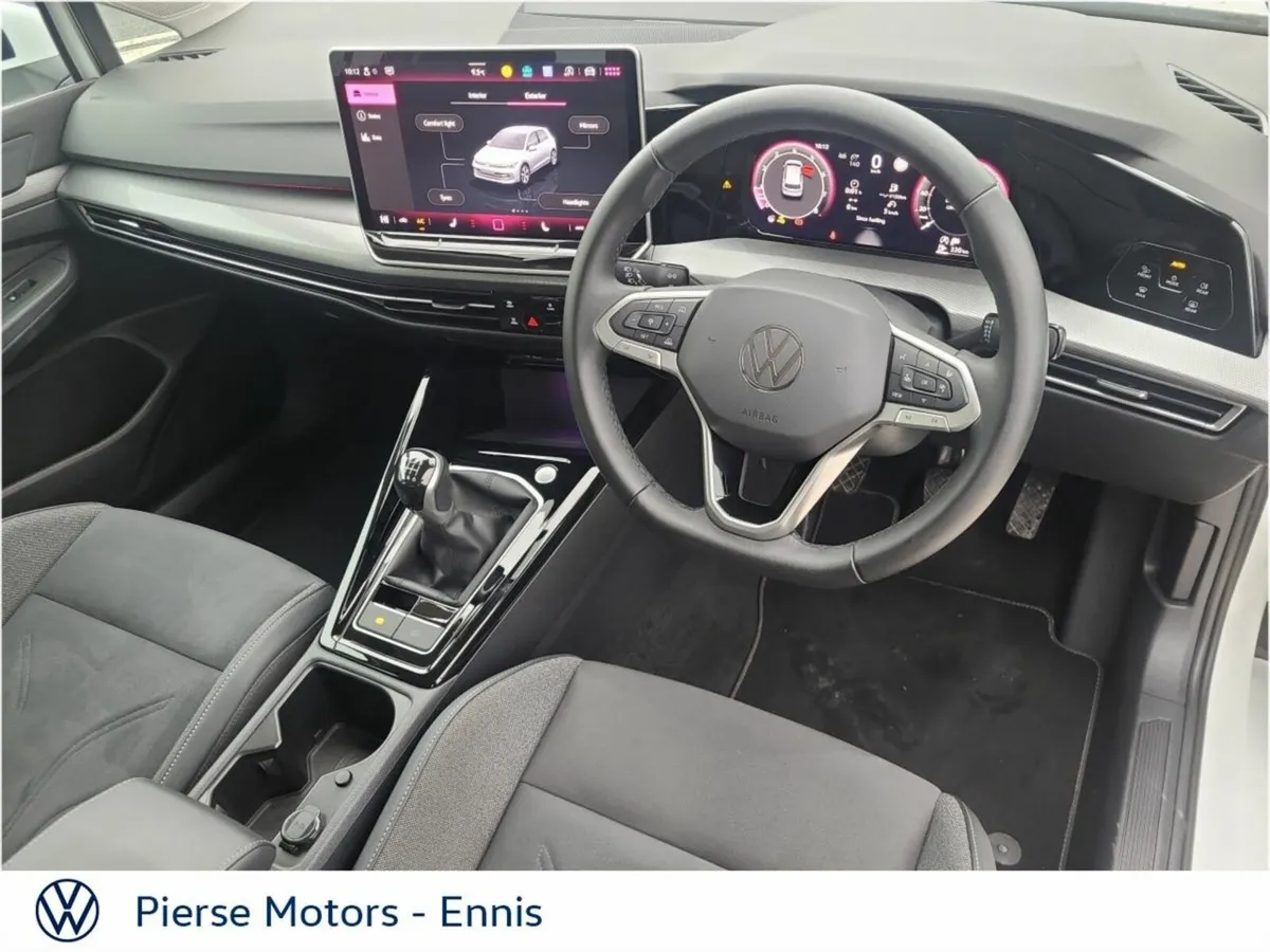 Volkswagen Golf GOLF STYLE 1.5 TSI 150HP - Image 3