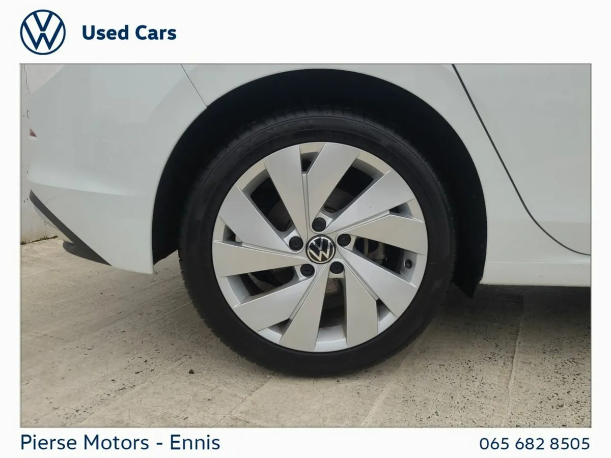 Volkswagen Golf GOLF STYLE 1.5 TSI 150HP - Image 6