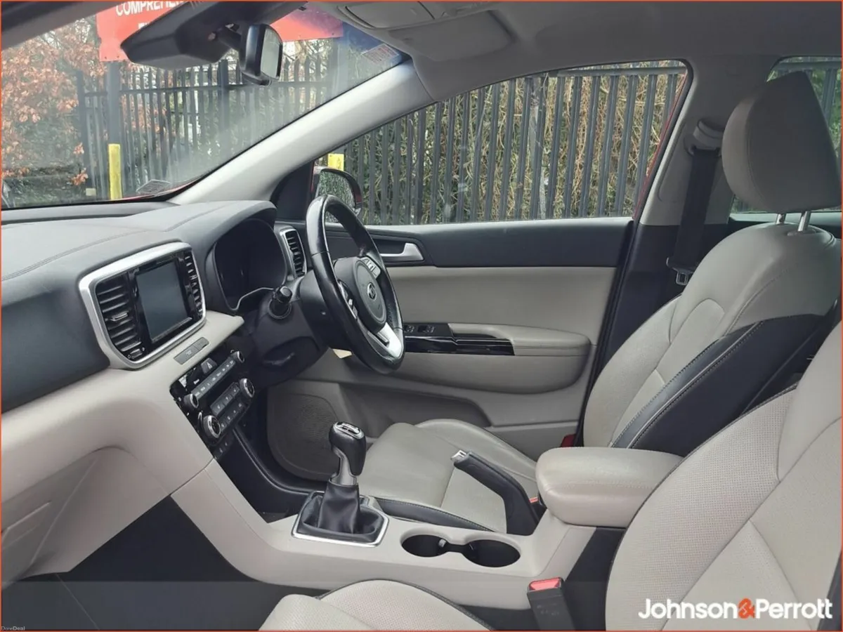 Kia Sportage 1.6 CRDI MILD HYBRID K3 - Image 3