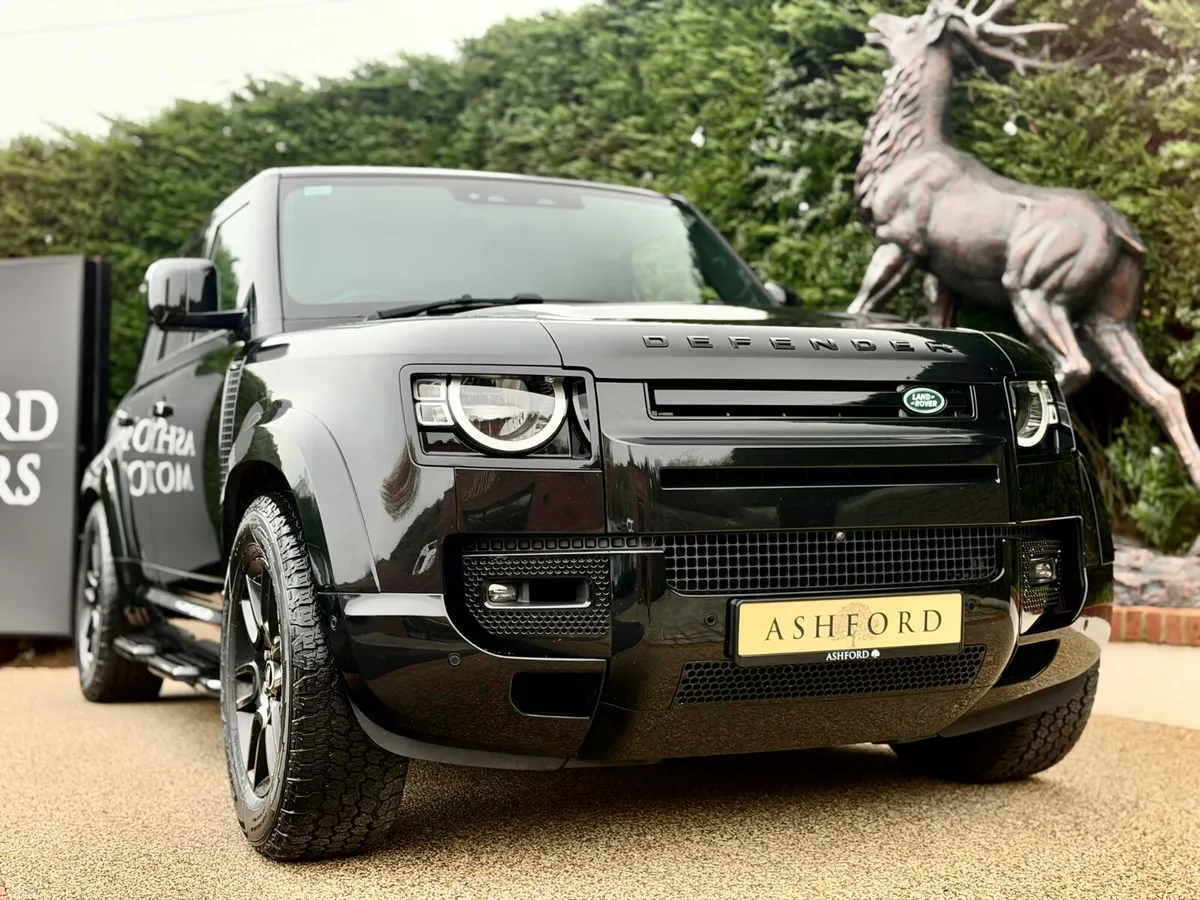 Land Rover Defender 3.0 Diesel 3 seat vat incl - Image 1