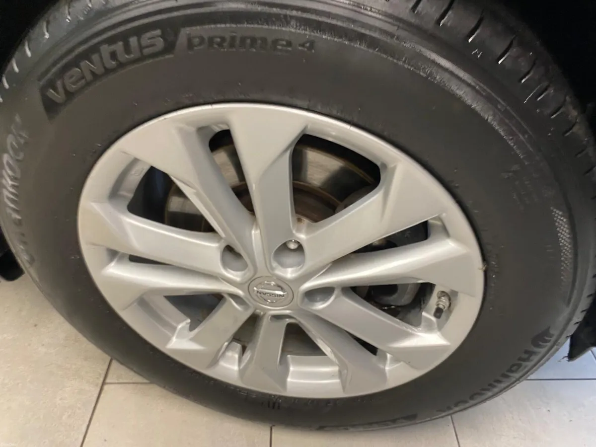 Nissan X-Trail 2016 7 Seater - Image 4