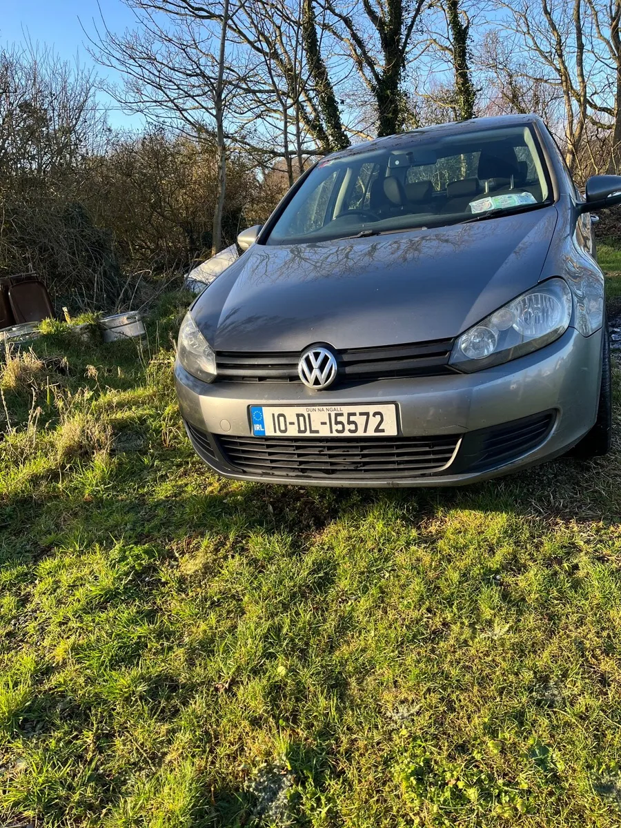 Volkswagen Golf 2010 - Image 4