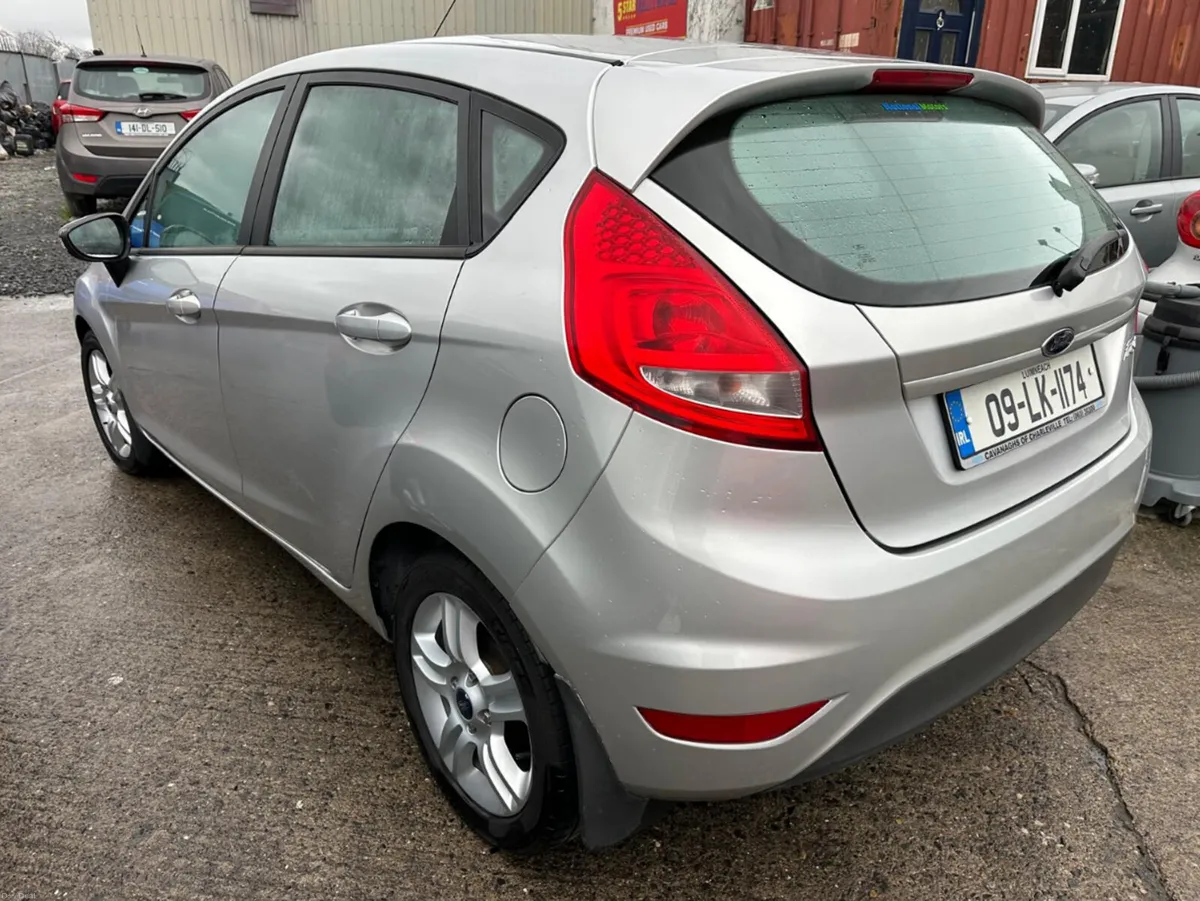 Ford Fiesta 2009 Automatic/ New Nct/ warranty - Image 4