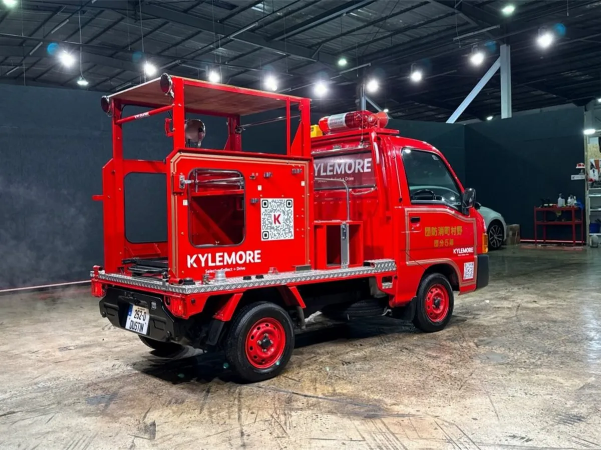 Subaru Sambar VERY LOW MILEAGE - MINIATURE JAPANES - Image 4