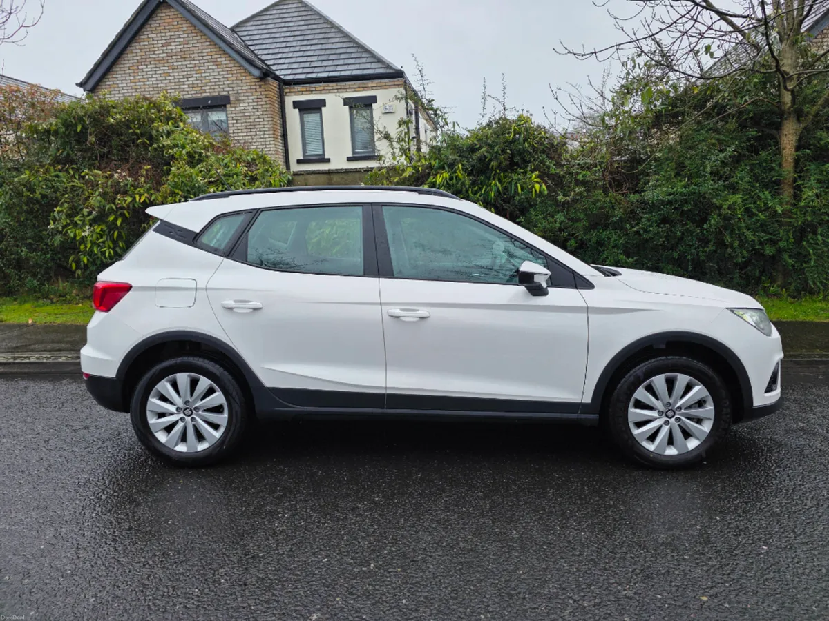 SEAT Arona 1.0tsi 115HP SE 5DR - Image 2