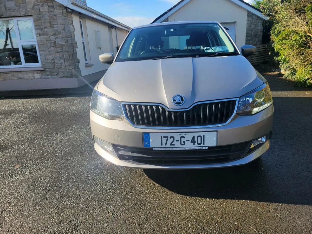 Skoda Fabia 2017 Heated seats - Image 3