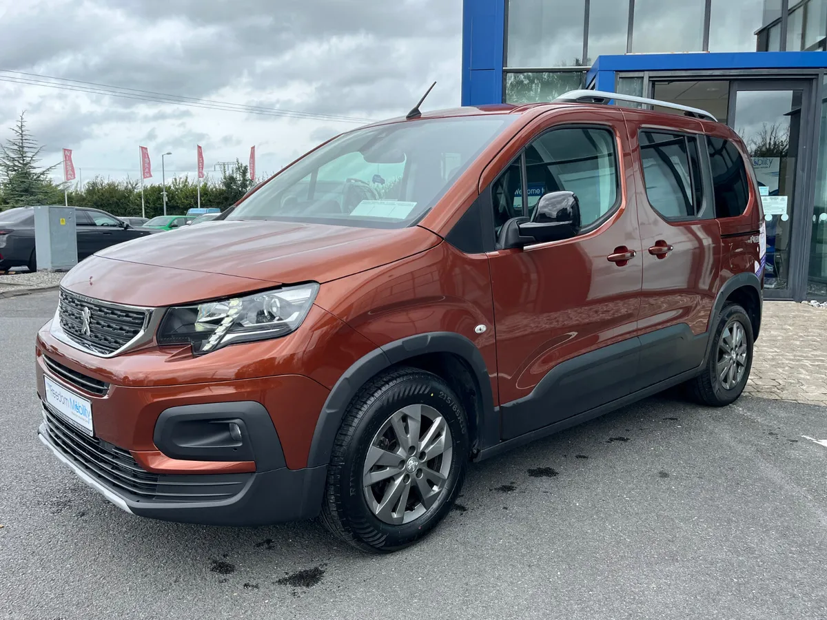 Peugeot Rifter 2022 Wheelchair accessible - Image 3