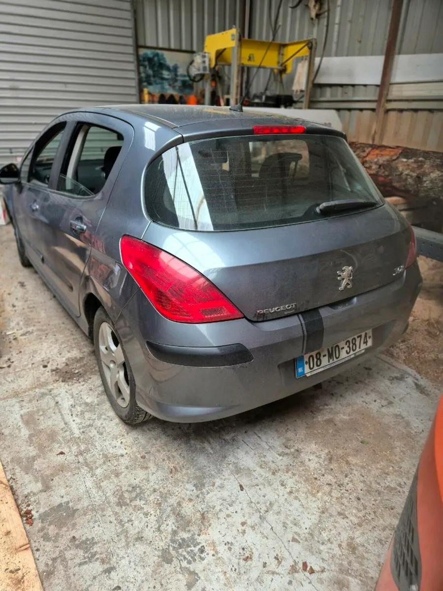 Peugeot 308 - Image 2