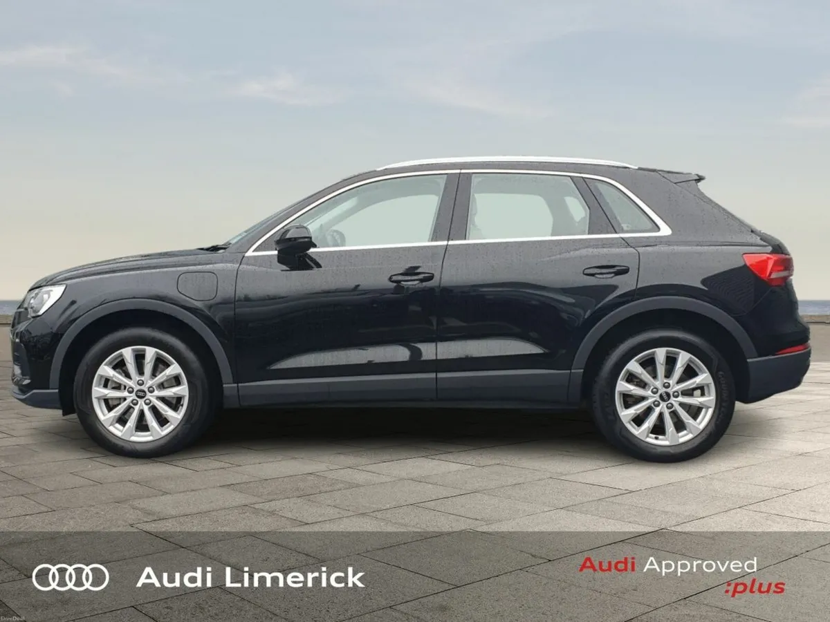 Audi Q3 *SOLD* 45 TFSI-E SE + COMFORT PACK - Image 4