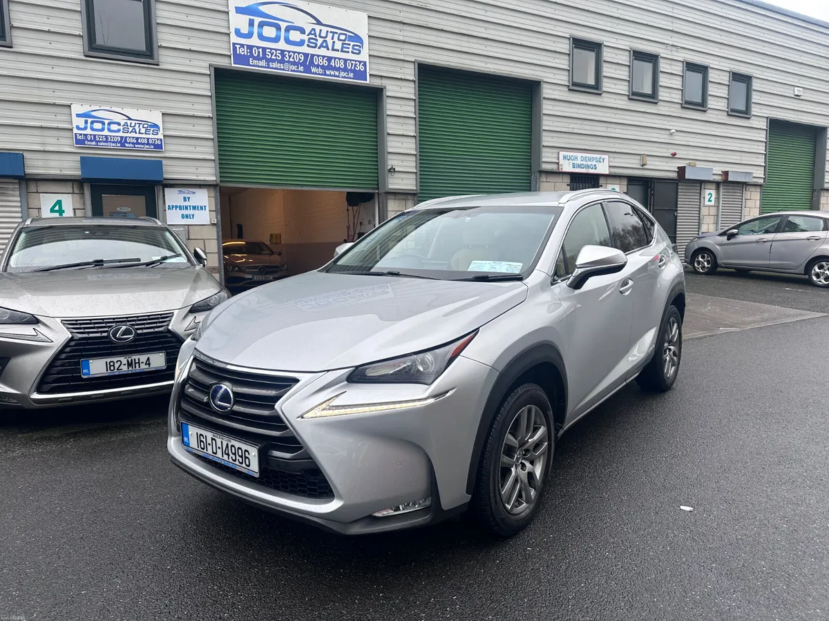 Lexus NX300H 2.5 Hybrid, 2016 - Image 2