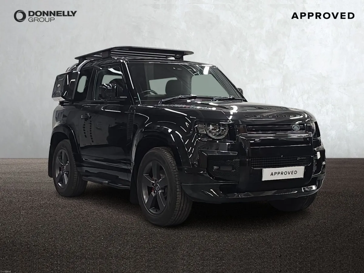 Land Rover Defender Diesel Estate X-Dynamic SE - Image 1