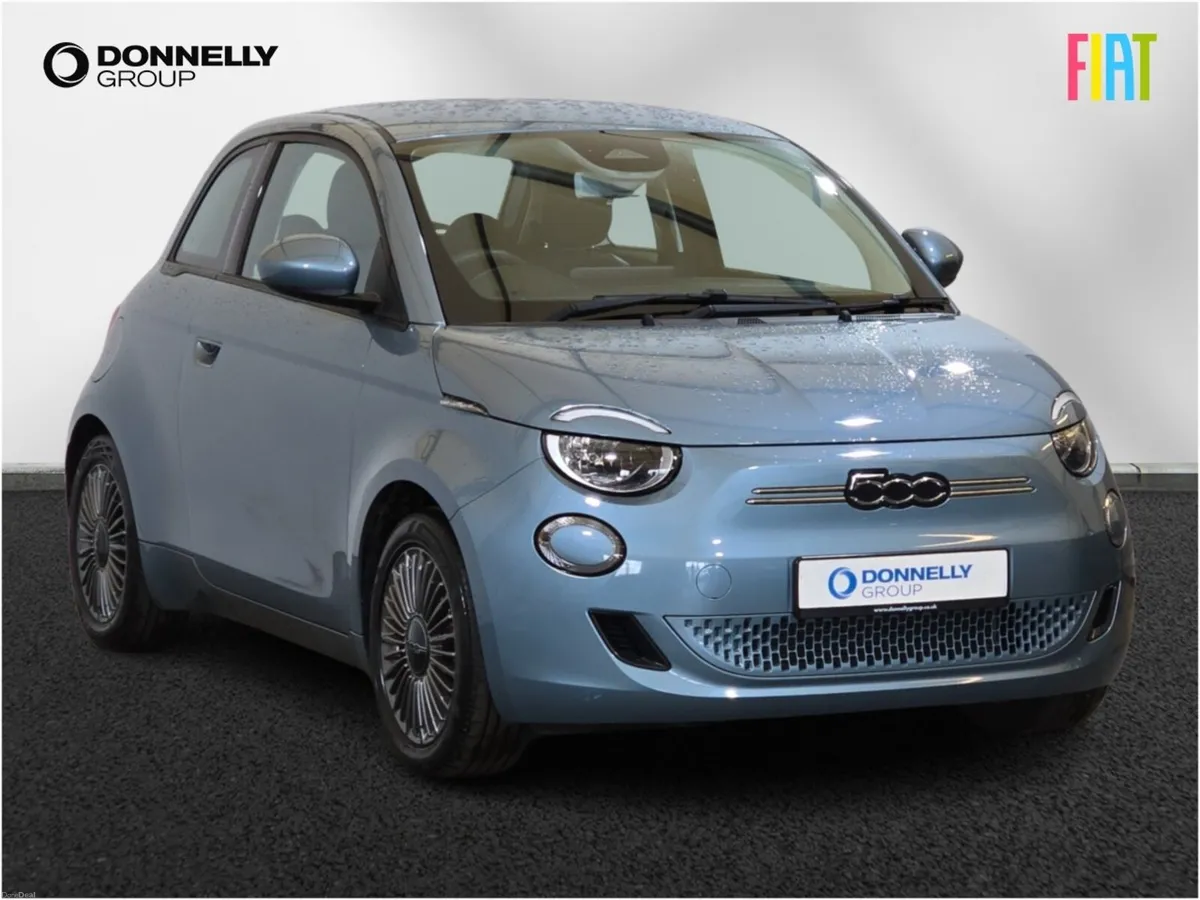 Fiat 500 Electric Hatchback Icon - Image 1