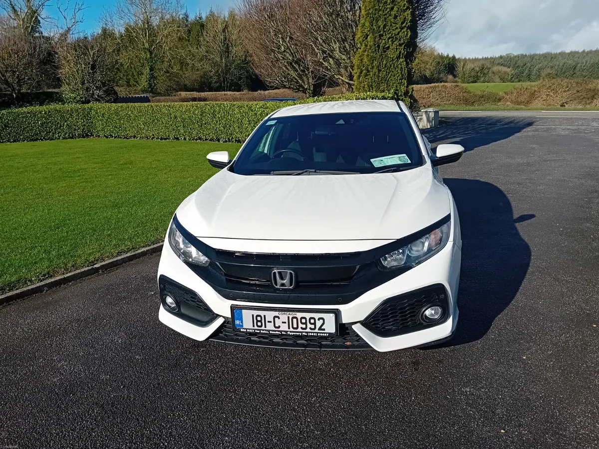 Honda Civic 2018 - Image 2