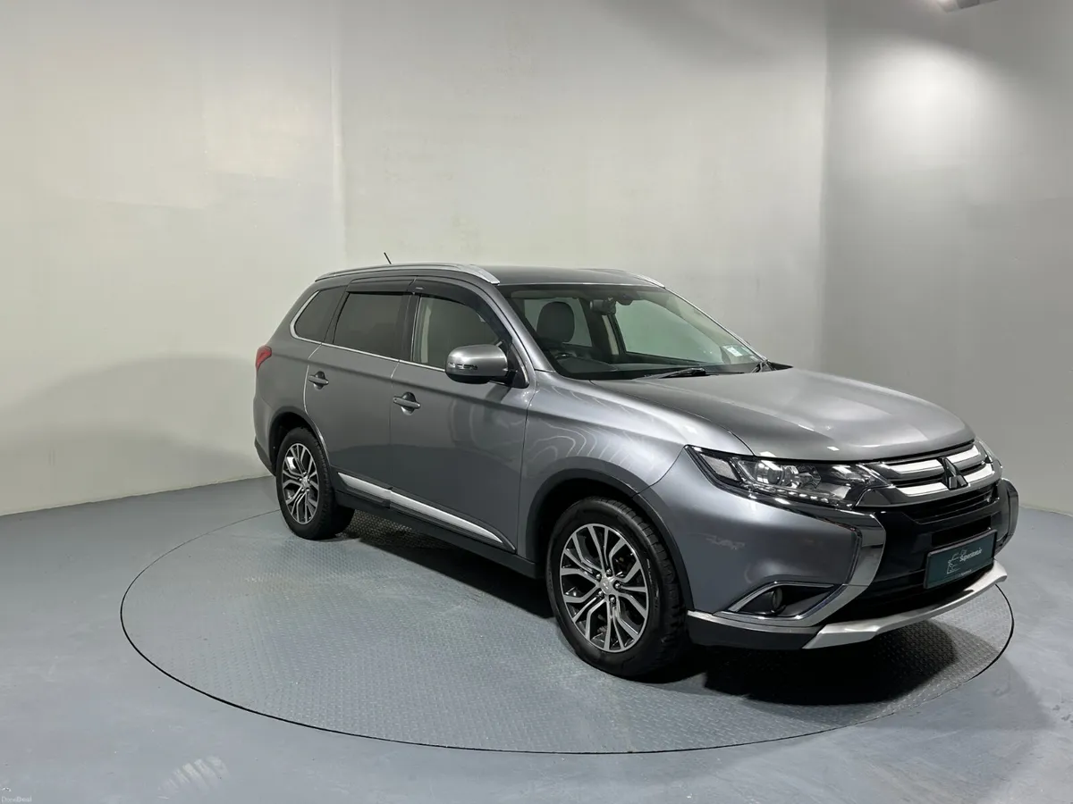 Mitsubishi Outlander 2016 - Image 1