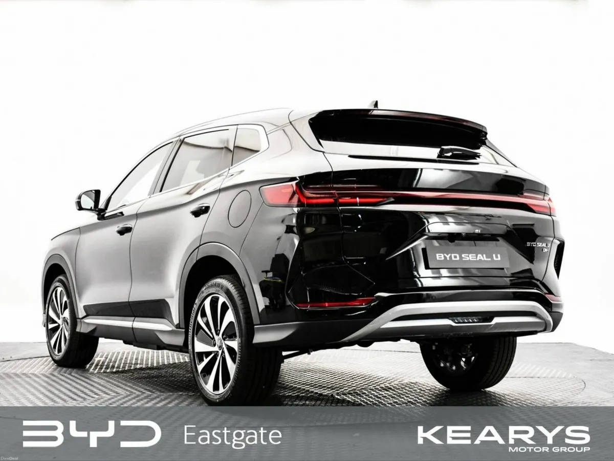 BYD SEAL U DESIGN AWD  Pan roof, heated seats, hea - Image 5