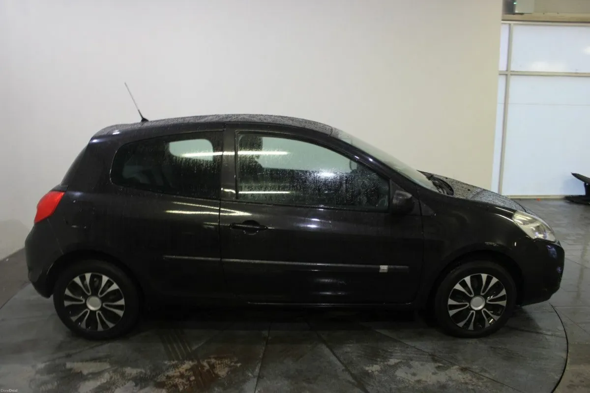 Renault Clio 1.2 16V 3DR EXPRESSION - TENDER 45 - Image 4